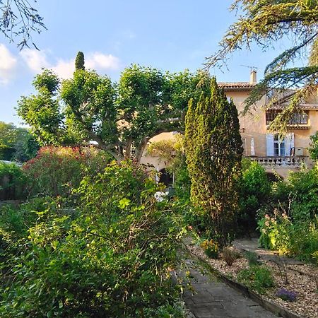 Rue Du Chateau A Cabrieres D'Avignon Bed & Breakfast Exterior photo