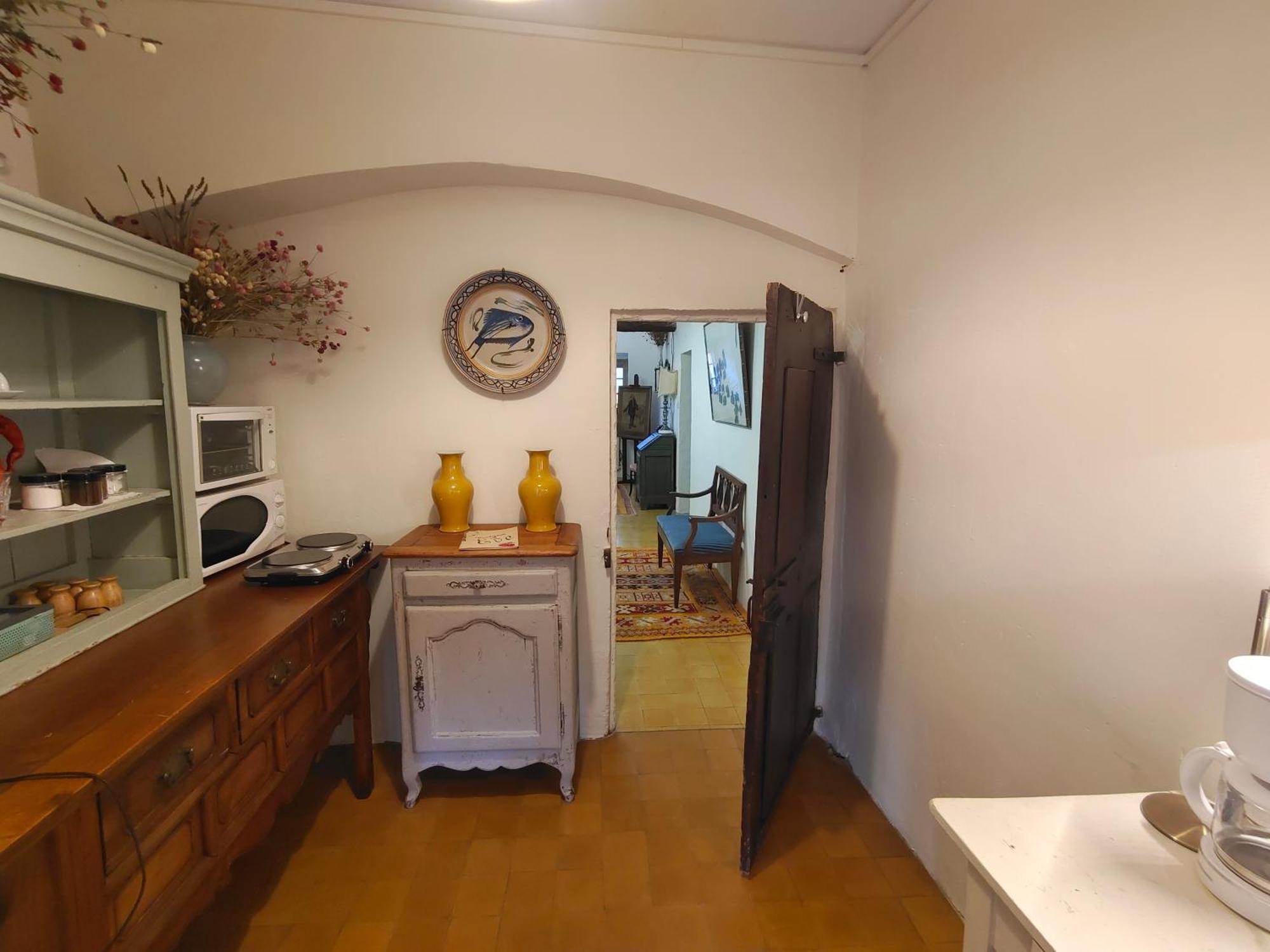 Rue Du Chateau A Cabrieres D'Avignon Bed & Breakfast Exterior photo